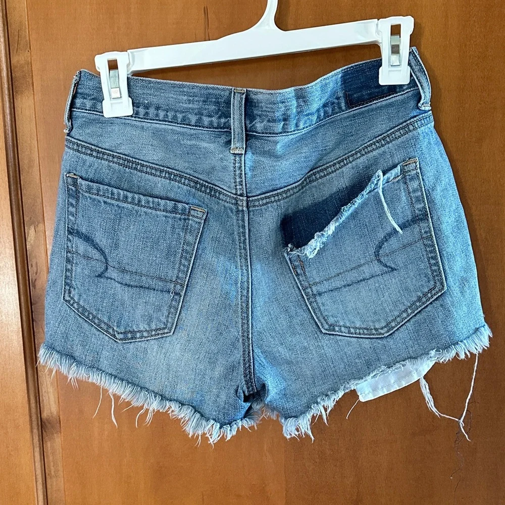 American Eagle Outfitters Vintage High Rise Festival Distressed Jean Shorts 4